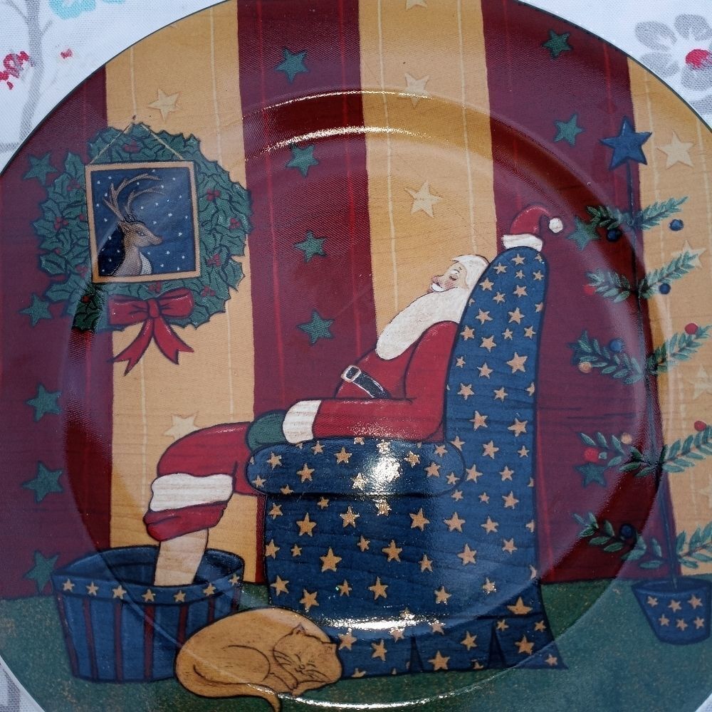 Lot Of 2 Sakura Oneida Warren Kimble Holiday Cheer Chickens Santa Sleeping Salat